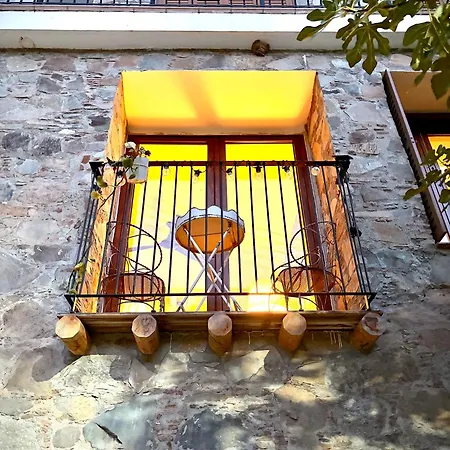 The By Thea Dağ evi *